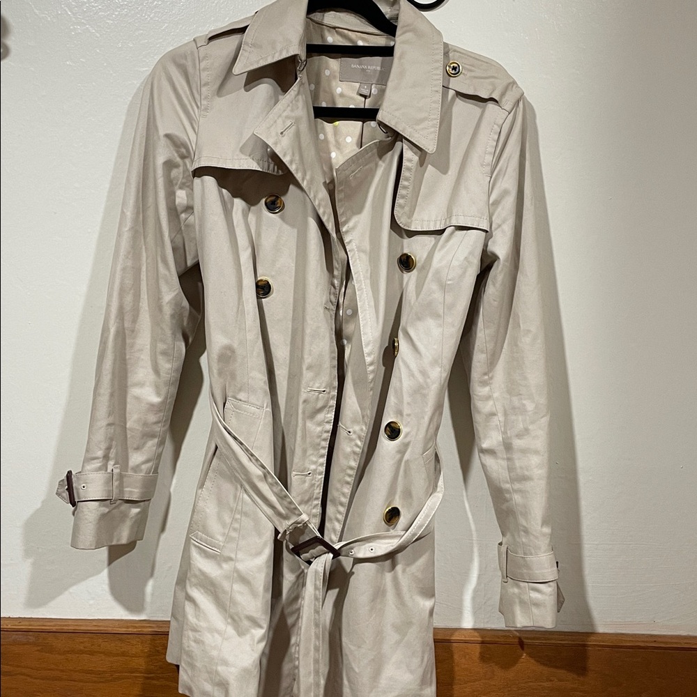 Stylish Beige Trench Coat banana republic